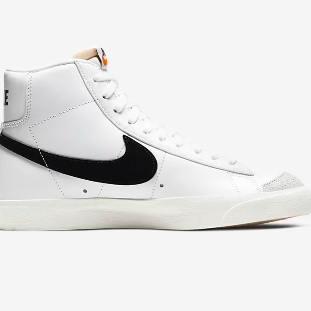 Nike Blazer Mid ‘77, Women’s Size 8